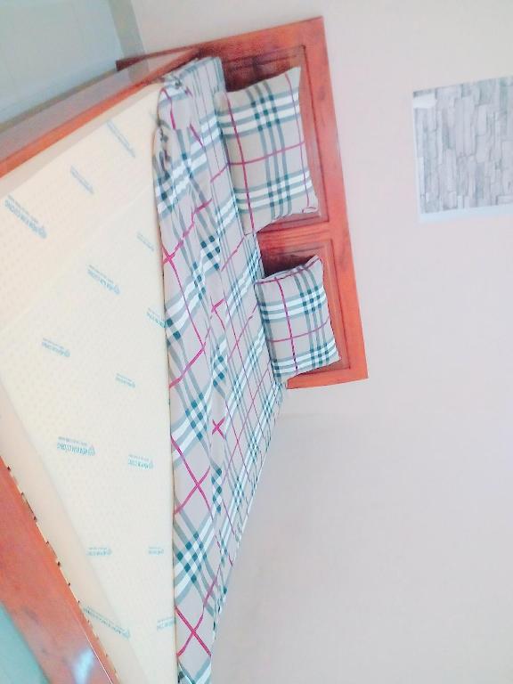 Motel 529 room 1