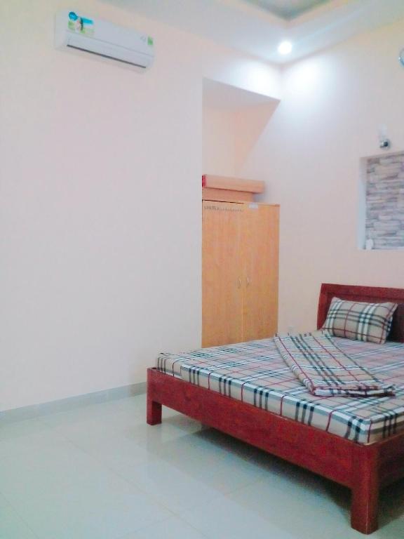 Motel 529 room 4