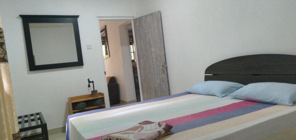 Namastay Cottage Hunnas Falls room 5