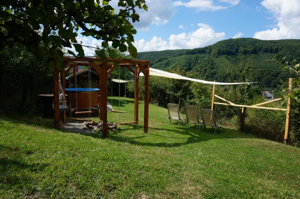 Natura Chalets room 2