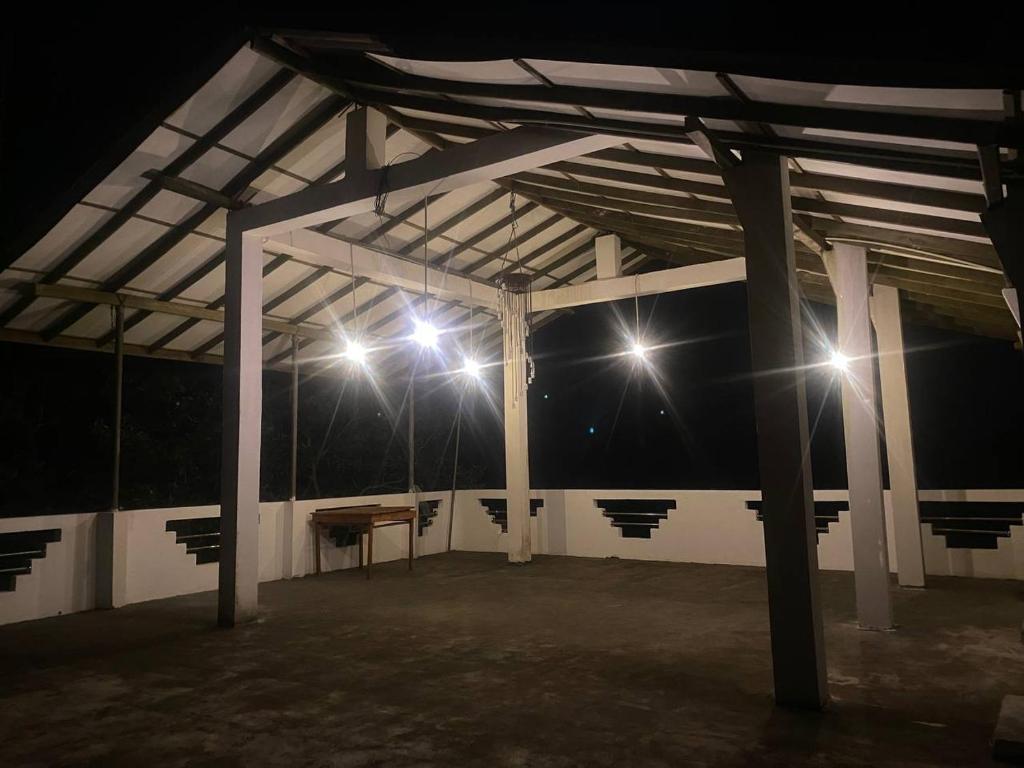 Nature Hill Top room 6