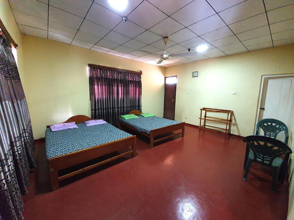 New Jayani Guest Inn room 2