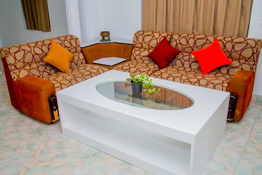 Niwahana Transit City Hotel room 3