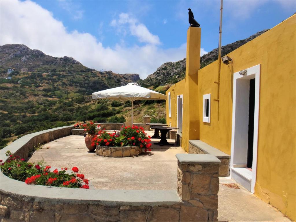 Olive Grove Cottage room 4