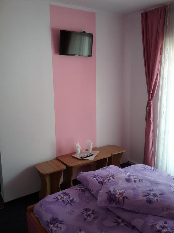 Pensiune Restaurant Sfinx room 3