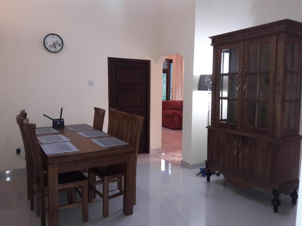 Philanka Jinapala Suites room 4