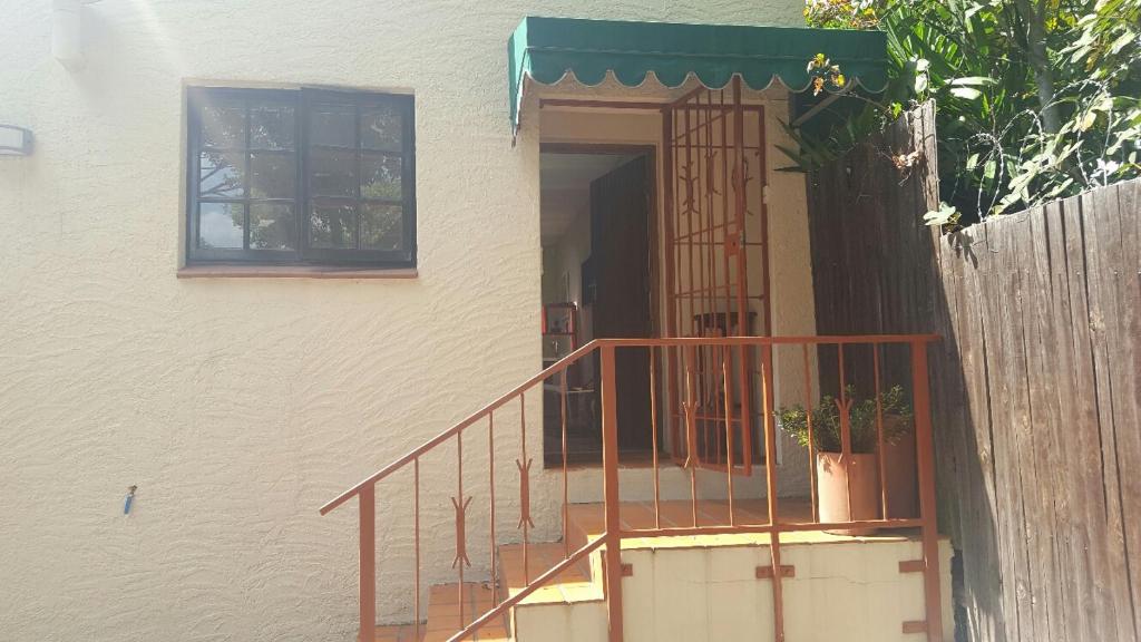 Place on 1st room 2