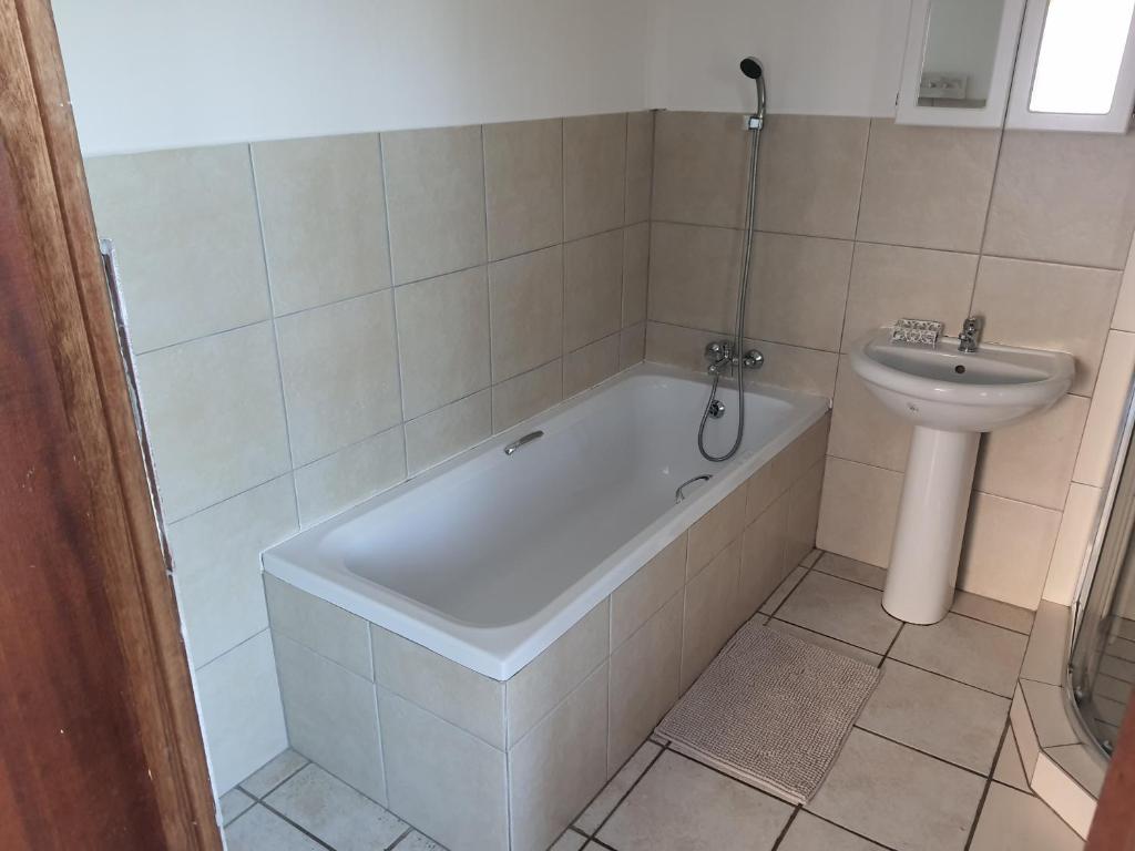 Pladda in Plett room 6