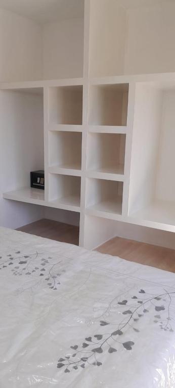 Portal de la Montaña room 2