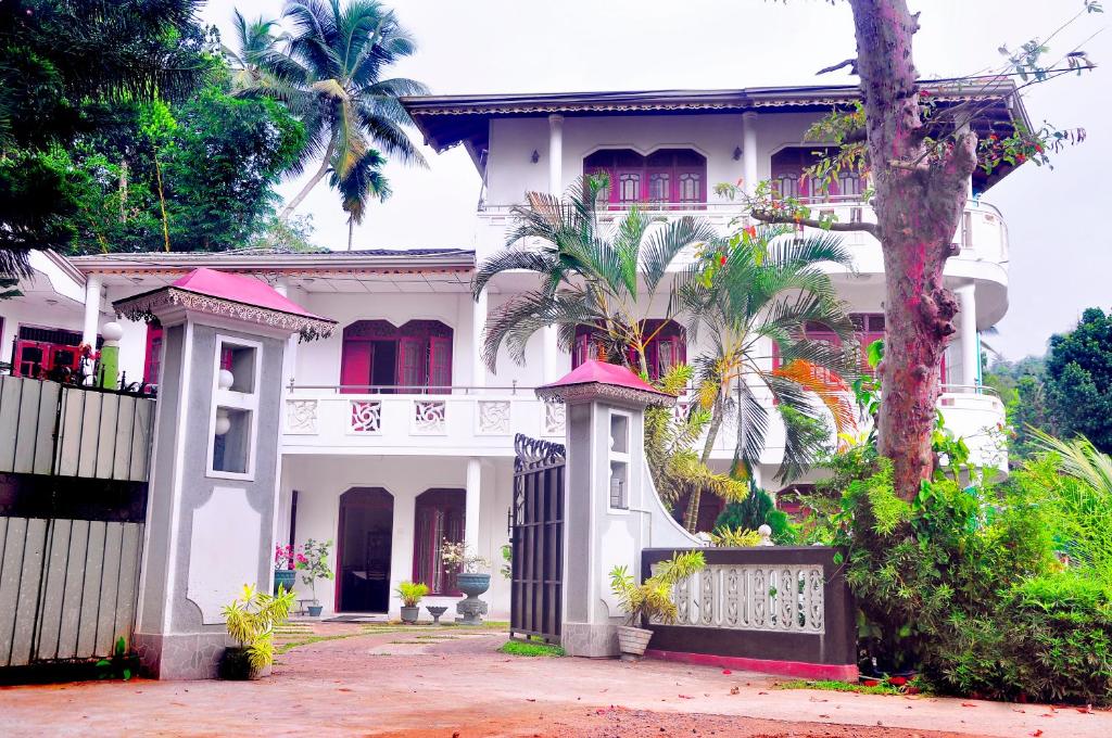 Power Zone Guest Inn room 1