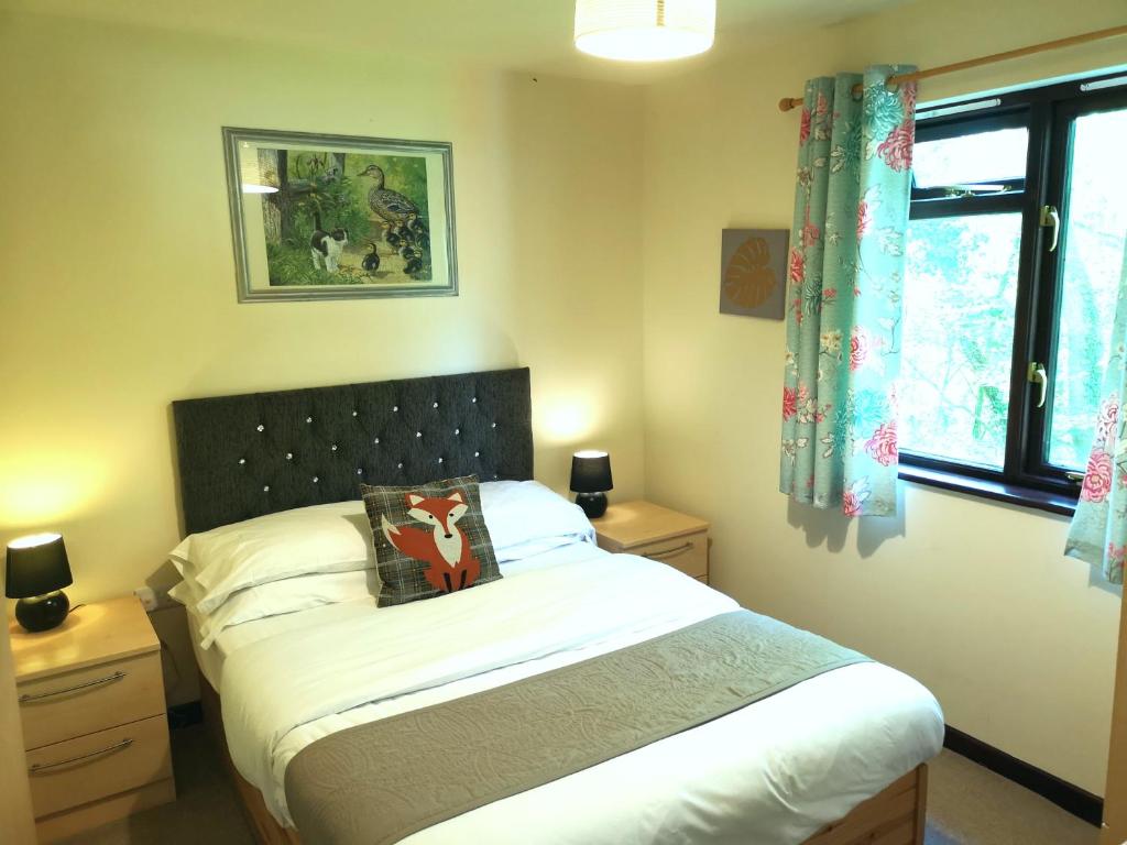 PrancingHare Lodge room 3