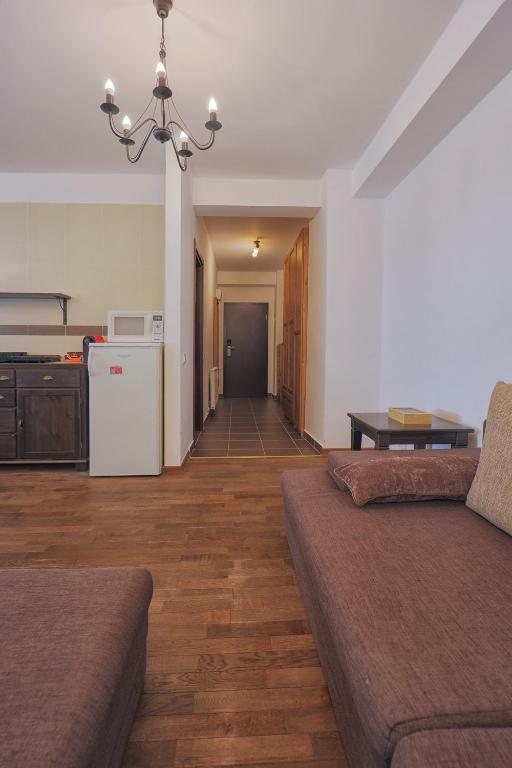 Predeal Fine Apartament Clabucet room 6