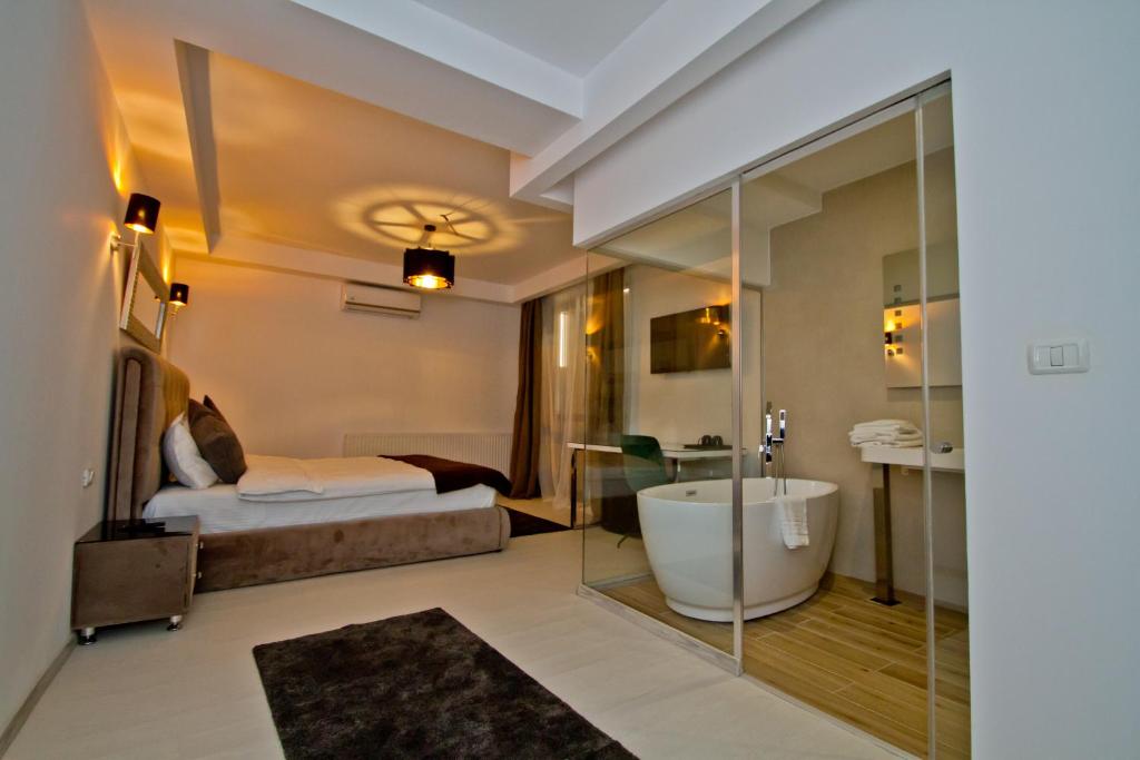 Premium Residence room 3