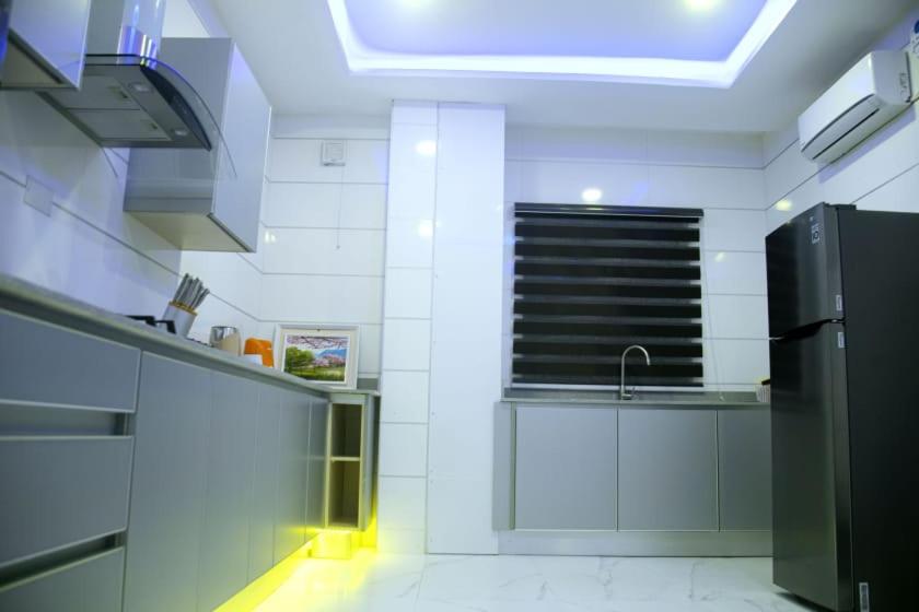 Presken Luxury Apartment room 3