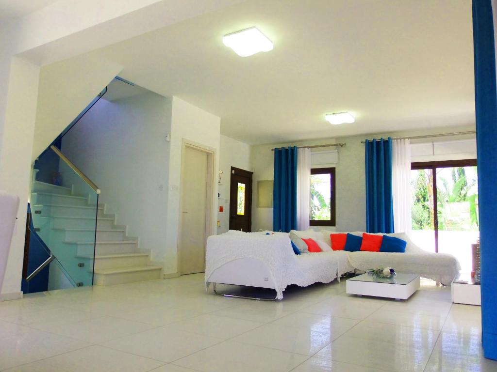 Protaras Villa Demetra room 6