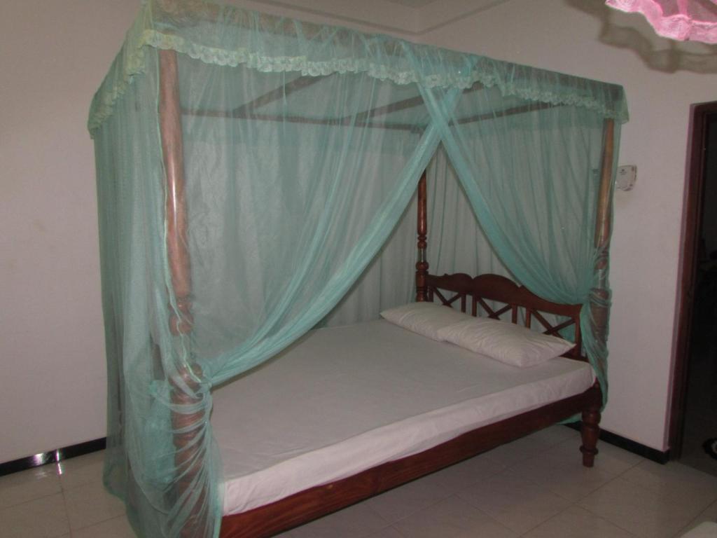 Rainbow Guest House room 3
