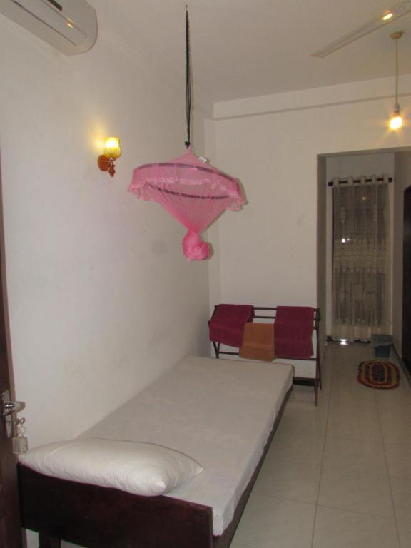 Rainbow Guest House room 6