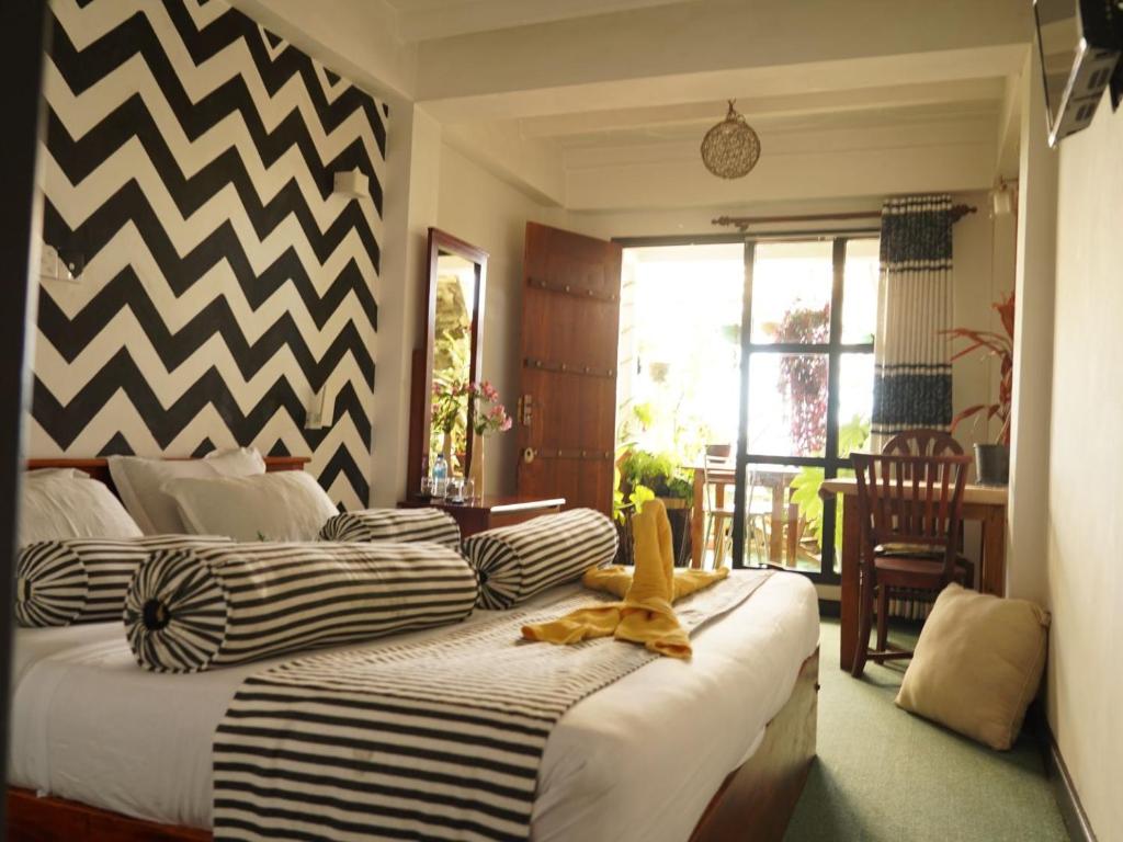 Redwood Homestay room 1