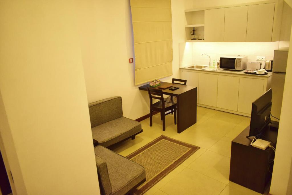 Residence Colombo 03 room 6