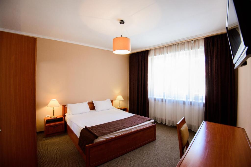 Residence Piata Sfatului room 2