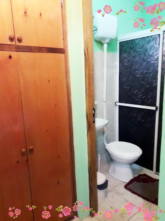 Residencial Azaleas Place Guest House room 4