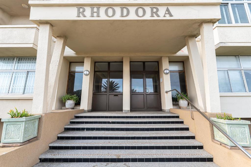 Rhodora Apartments room 3