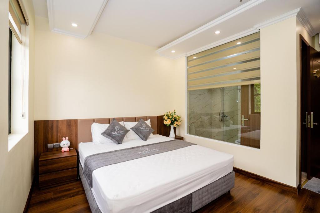 Ruby Hạ Long 8 Hotel room 4