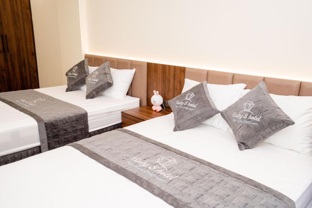 Ruby Hạ Long 8 Hotel room 5