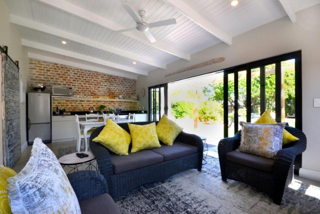 Saffron Cottage room 5