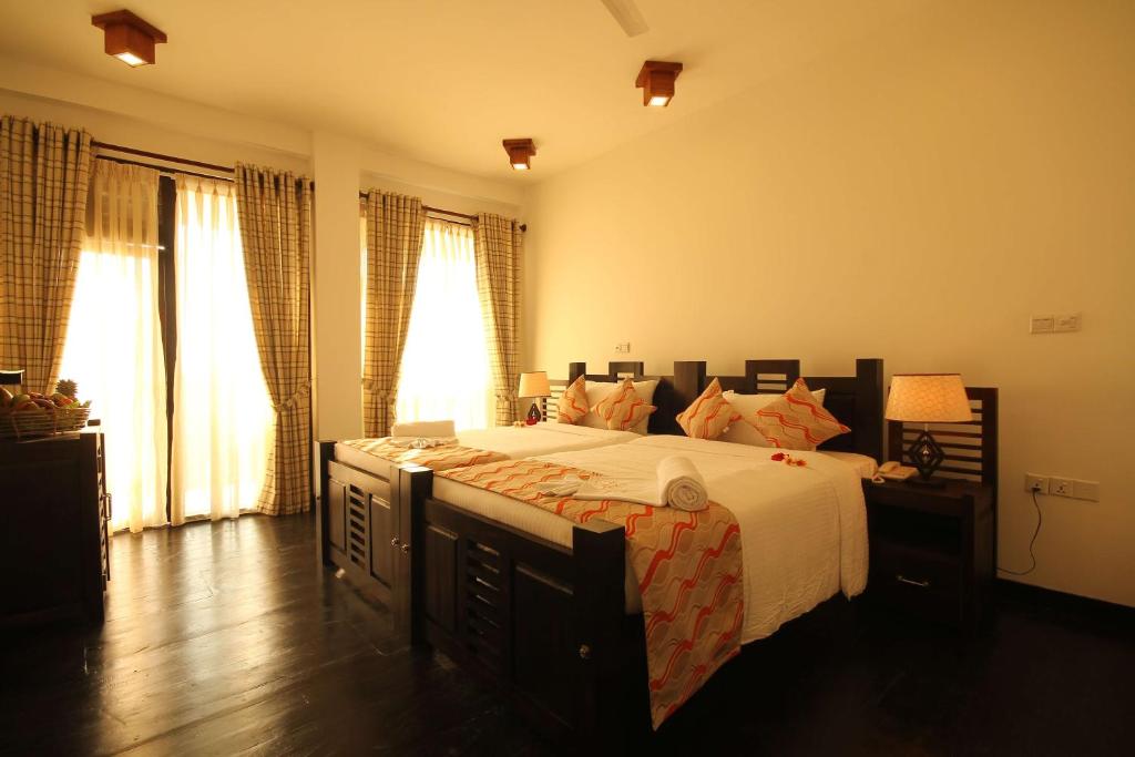 Saffron Hotel room 5