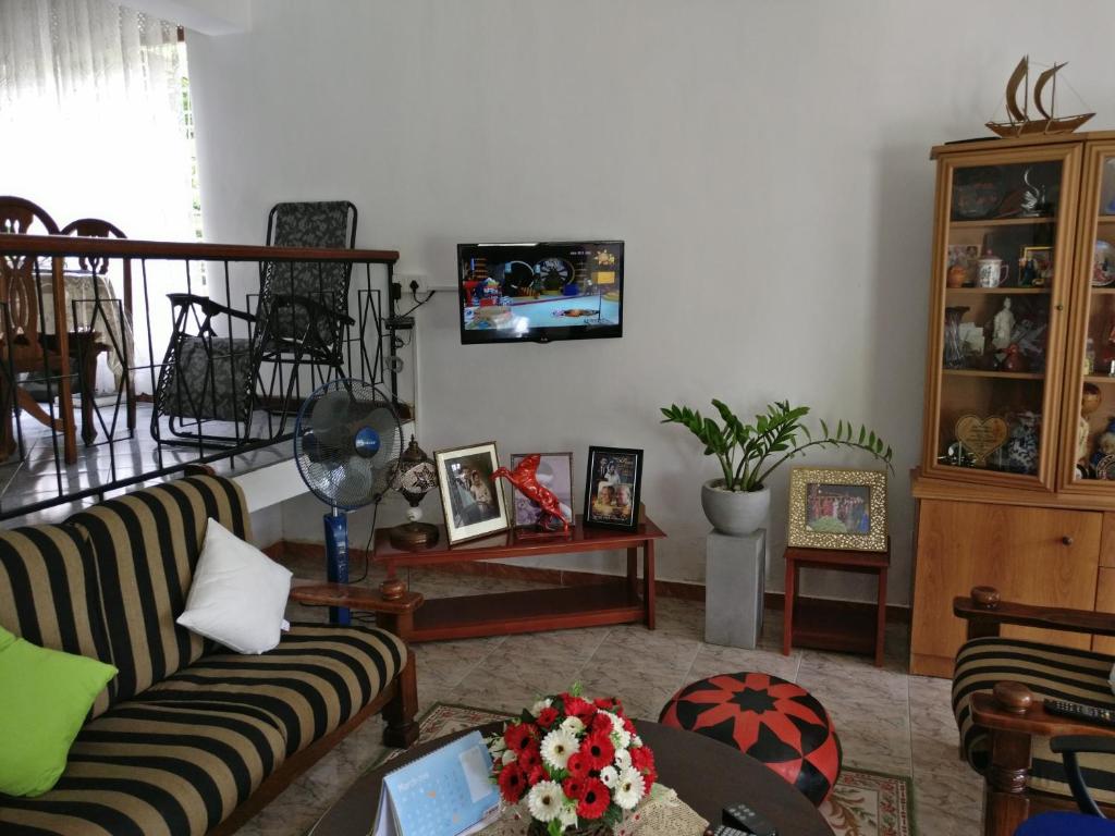 Samanala Garden Holiday Home room 6