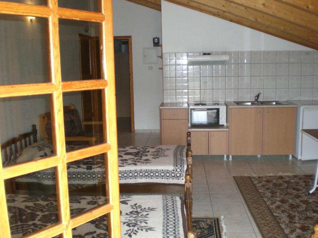 Ενοικιαζόμενα Δωμάτια Σαμοϊλης Ευάγγελος room 4