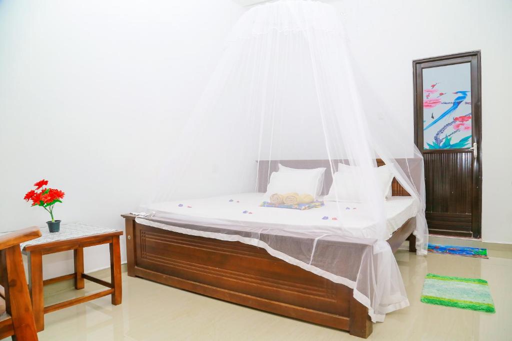Sanda Hiru Guest House room 2