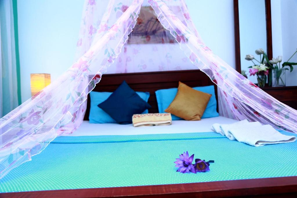 Sea Shine Beach Resort room 3