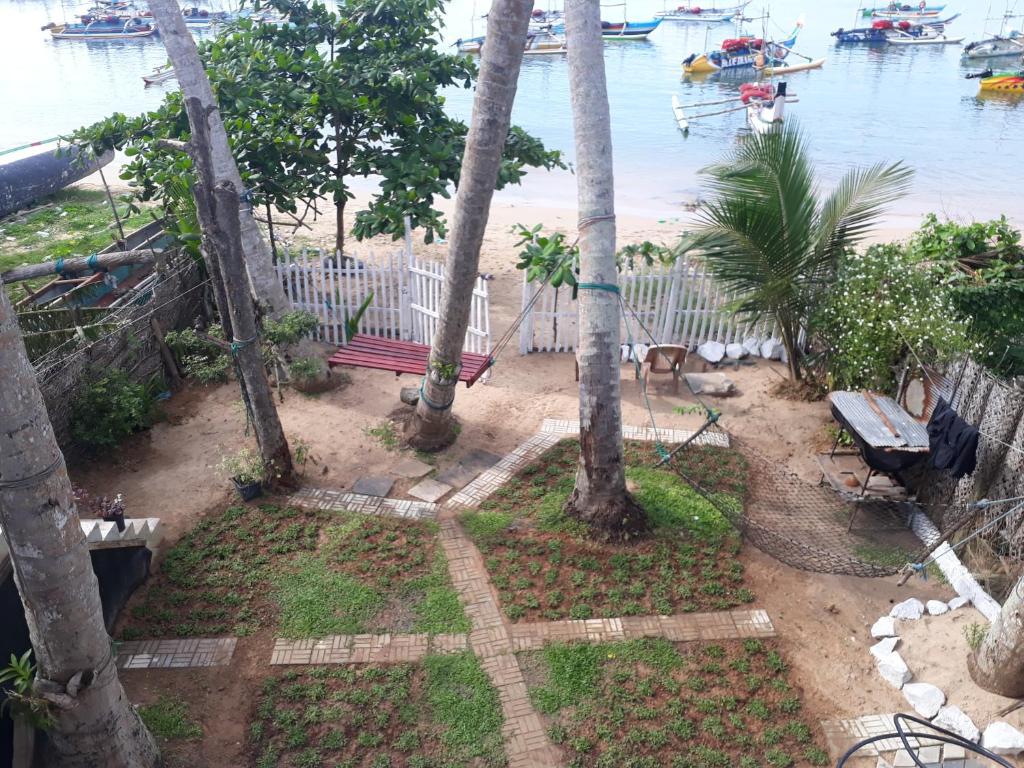 Sea Shine Beach Resort room 5