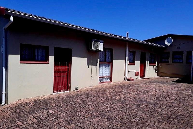 Seaview On Shelly room 2