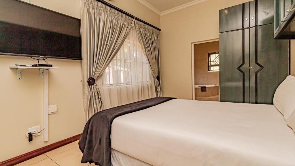 See You There Accommodation 1 room 6