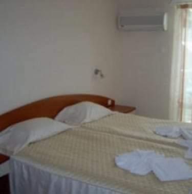 Semeen Hotel Afrikana room 3