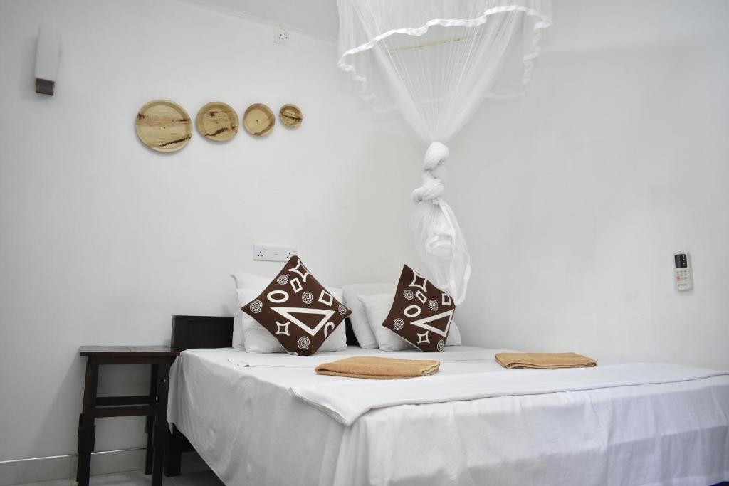 Sigiri Rock Side Home Stay room 2