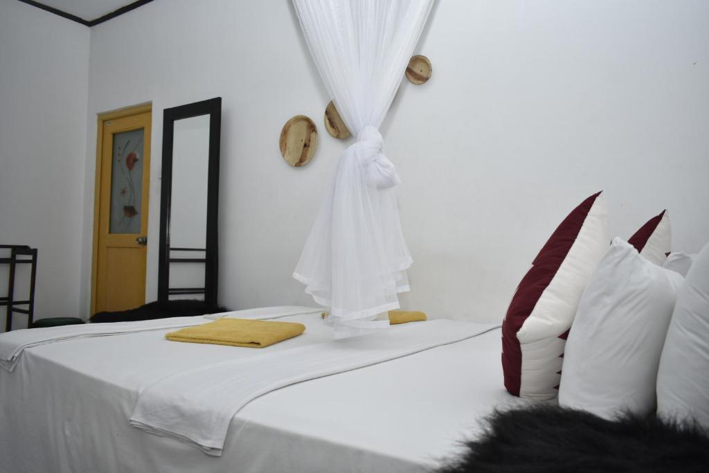 Sigiri Rock Side Home Stay room 6