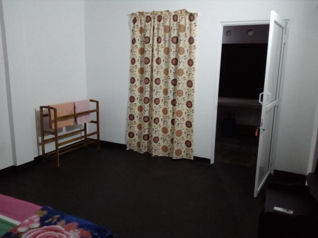 Singhe Resort room 4