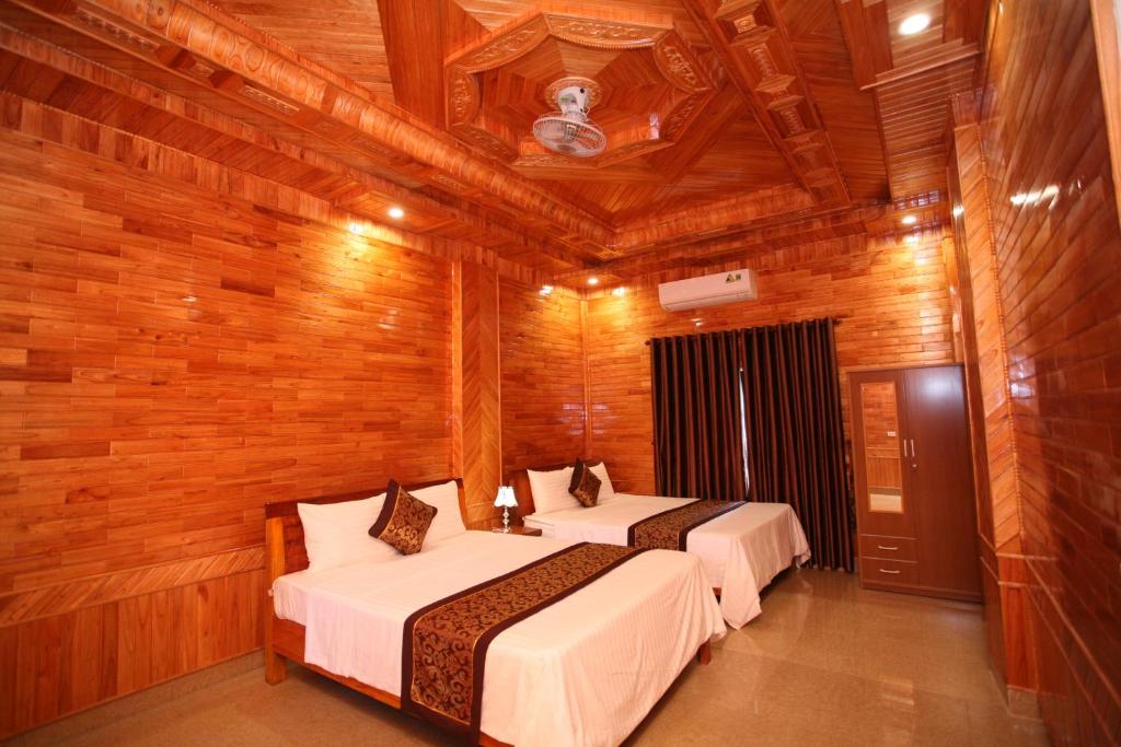 Phong Nha room 3