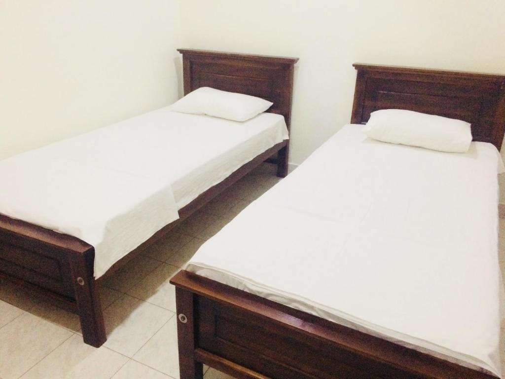 Sleep Cheap room 1