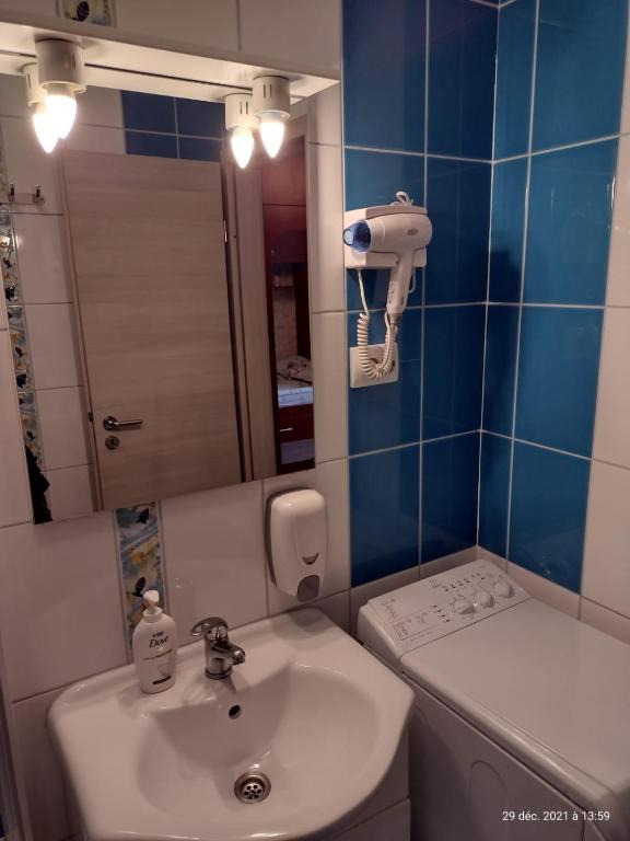 Stela Studio Apartment room 4