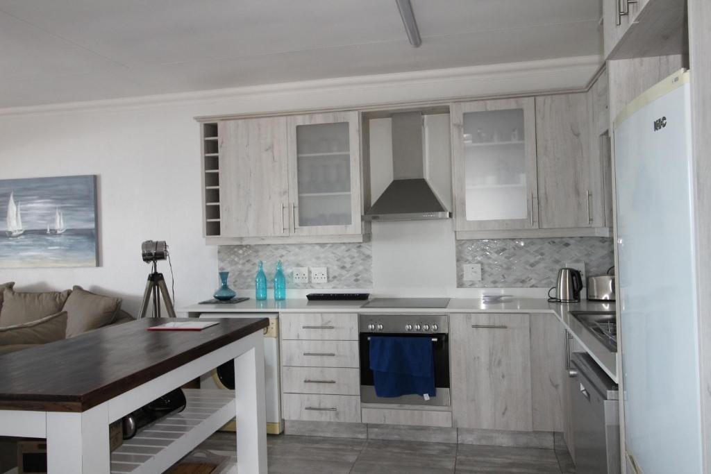 Summer Place room 4