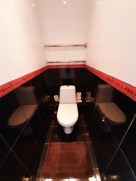 Sunny Apartment room 6