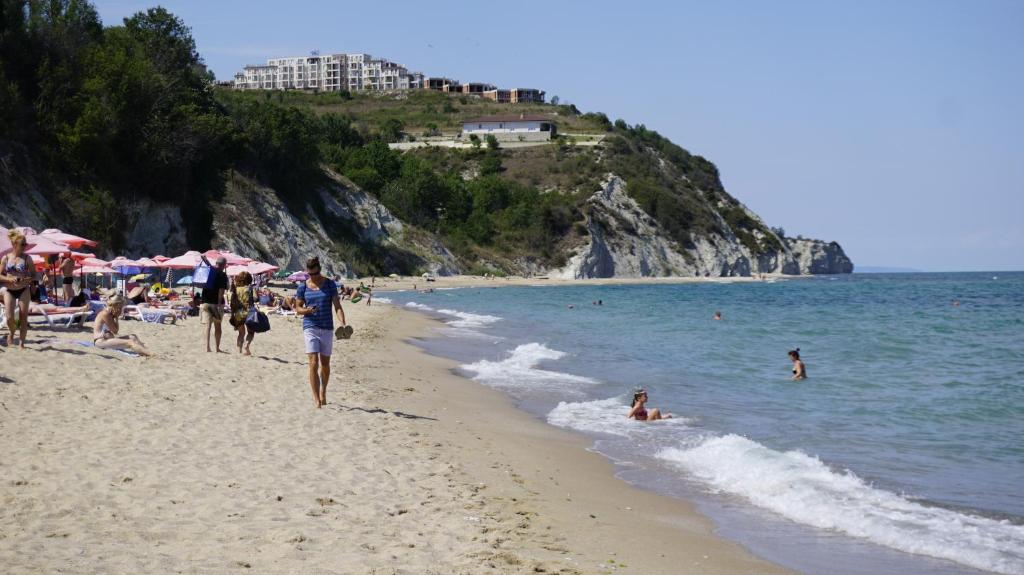 Sunny House Apartment room 3