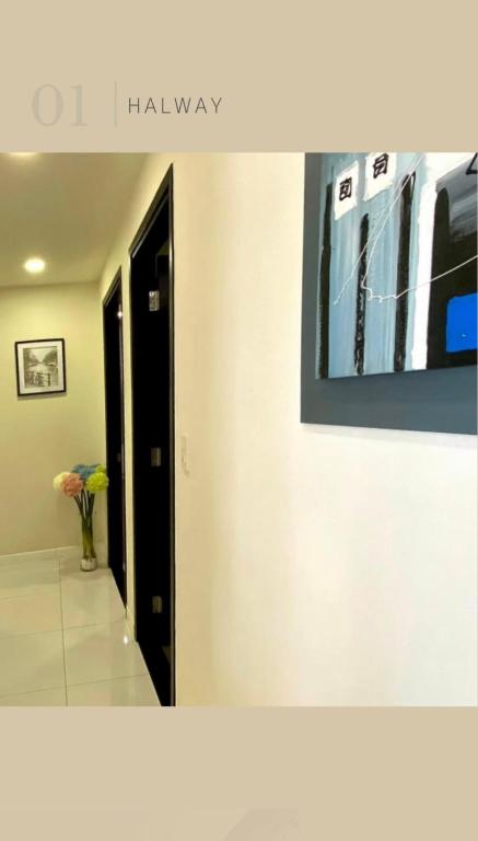 Sunrise City North room 2