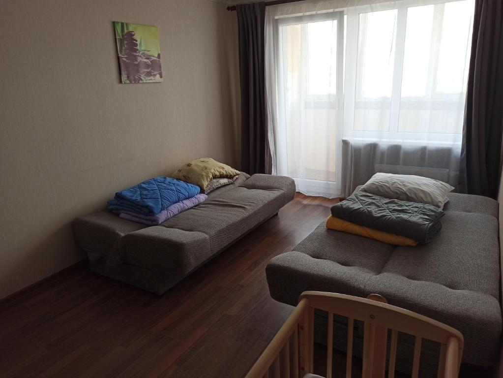 Sunshine Apartments room 3