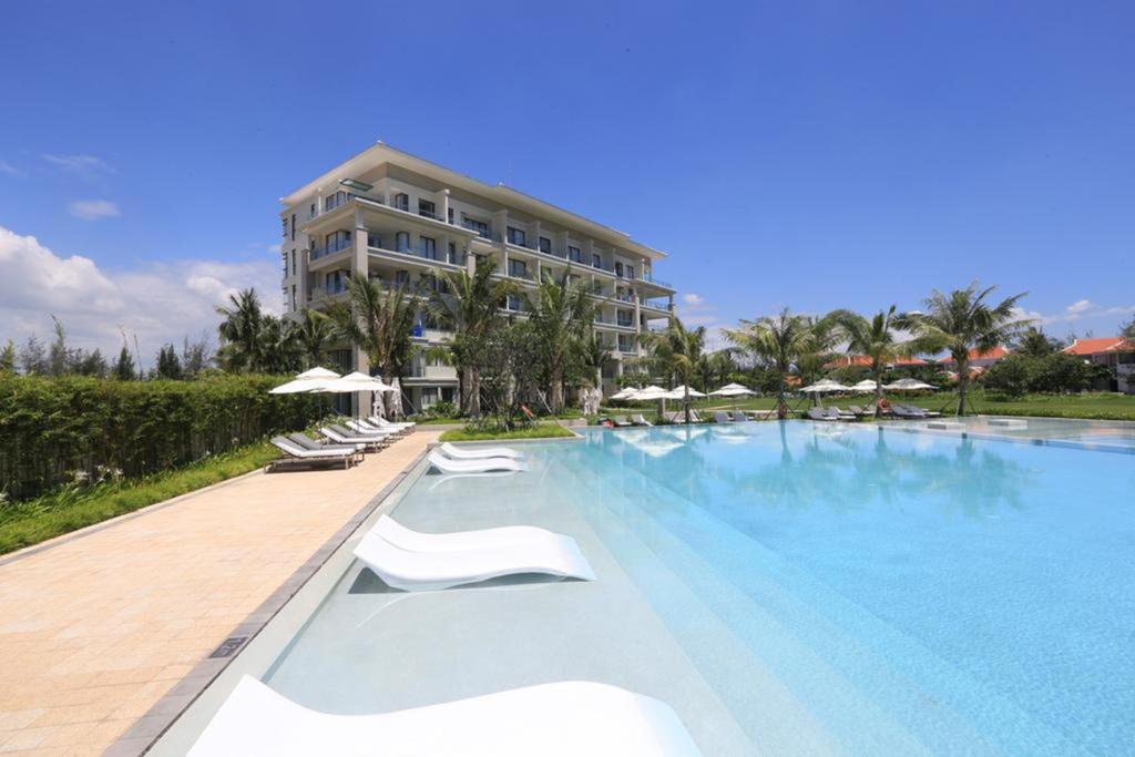 Sunshine Apartment Near The Beach room 4